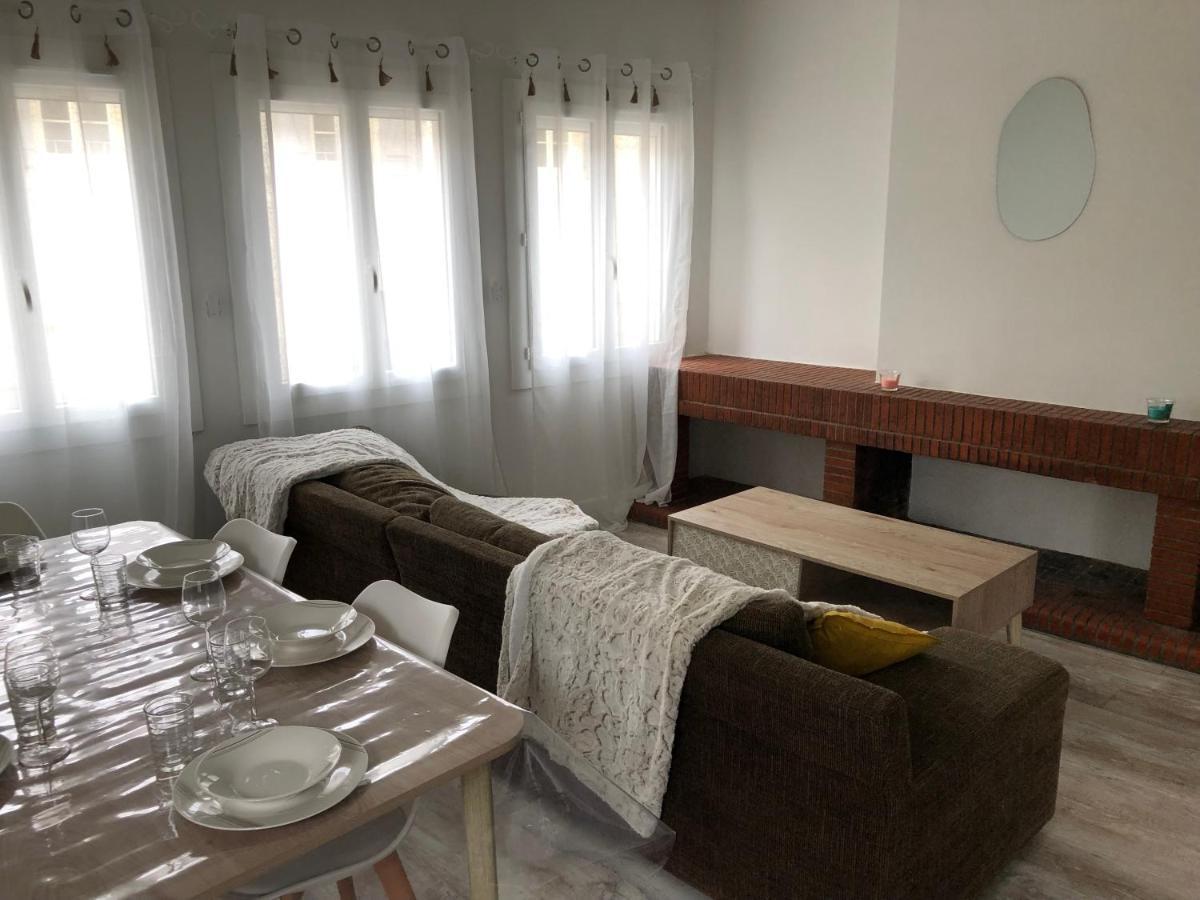 Appartement Cosy Et Lumineux Caussens Eksteriør bilde